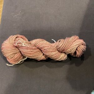 Hand spun wool art yarn mauve gradient colorway 3.8 ozs 227 yards fingering